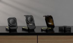 4-in-1 Foldable Magnetic Wireless Charger WC015 - UGOTECK